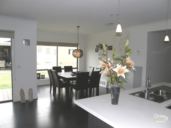 7 Sunset Avenue, Echuca, VIC, 3564, Echuca - Thumbnail 7