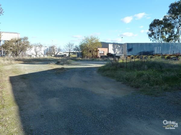 9 Mundarra Road, Echuca, VIC, 3564, Echuca - Thumbnail 5