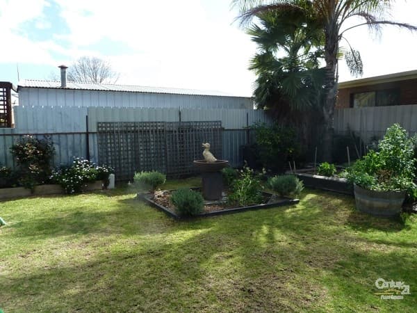 18 Snowden Street, Echuca, VIC, 3564, Echuca - Thumbnail 4
