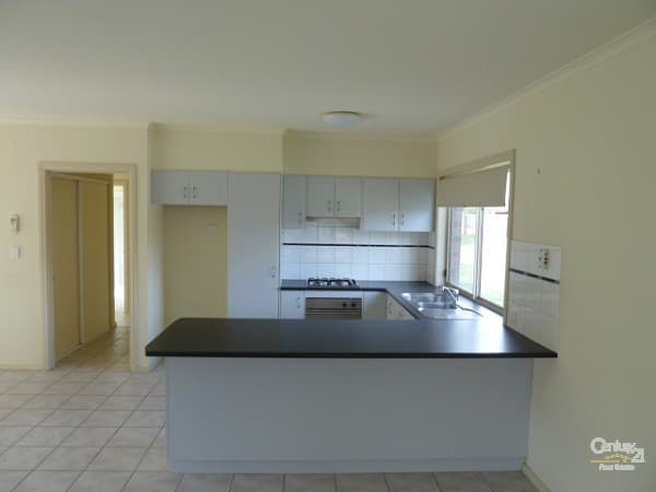 9 Kingfisher Drive East, Moama, NSW, 2731, Moama - Thumbnail 3