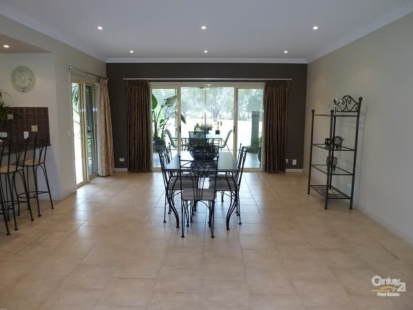 718 Anderson Rd, Echuca, VIC, 3564, Echuca - Thumbnail 3