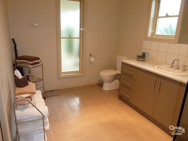 718 Anderson Rd, Echuca, VIC, 3564, Echuca - Thumbnail 5