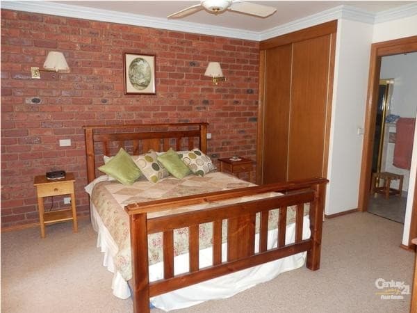 7 Adelaide Crescent, Echuca, VIC, 3564, Echuca - Thumbnail 4