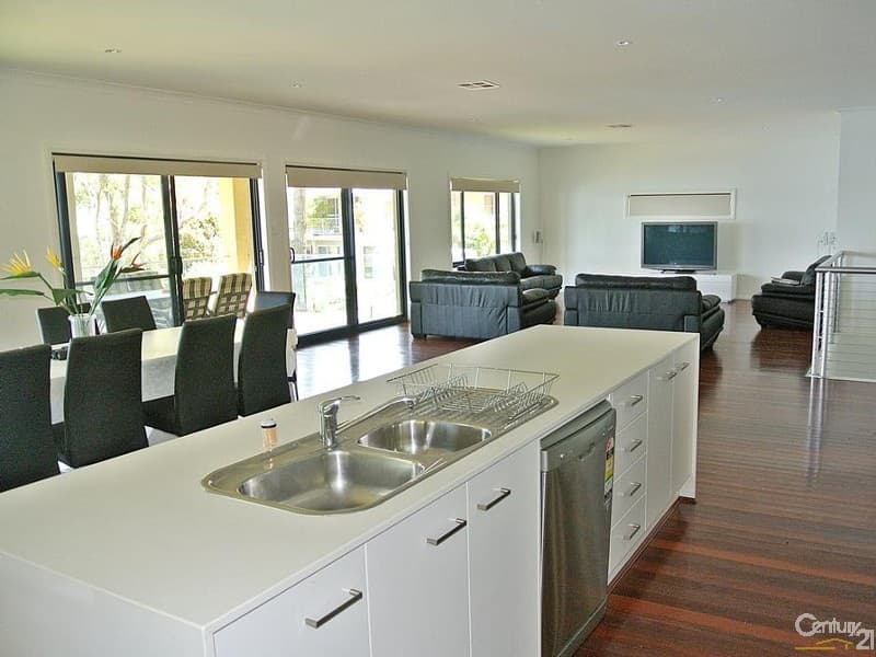 42 Point Ct, North Arm Cove, NSW, 2324, North Arm Cove - Thumbnail 3