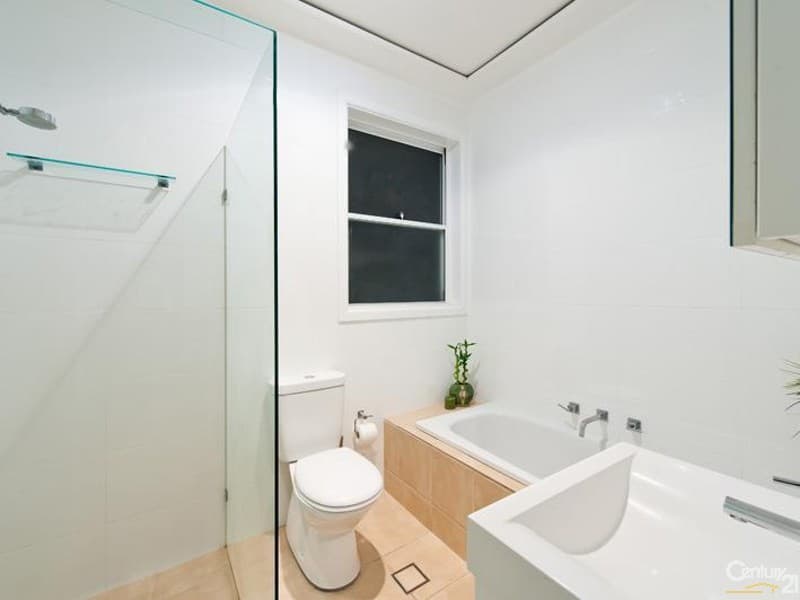 21 Moorefield Avenue, Kogarah, NSW, 2217, Kogarah - Thumbnail 5