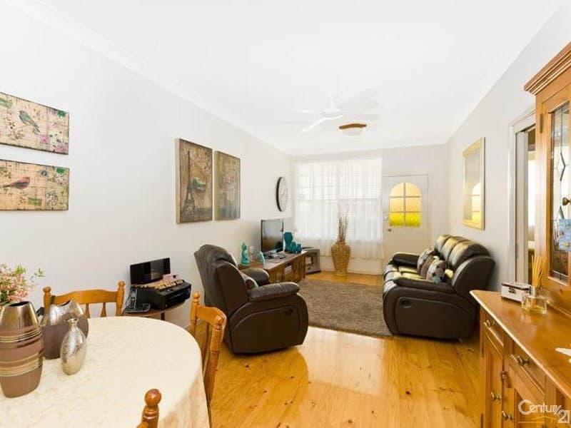 2/115 Wolseley Street, Bexley, NSW, 2207, Bexley - Thumbnail 3