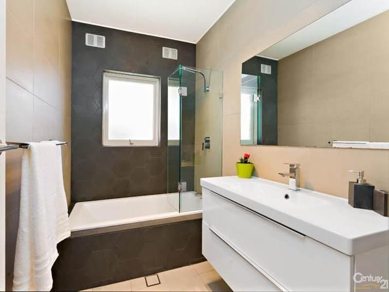 10/20 Crawford Road, Brighton-le-sands, NSW, 2216, Brighton-Le-Sands - Thumbnail 5