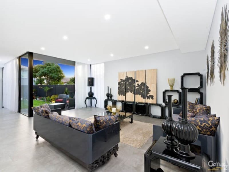 11 Archbald Avenue, Brighton-le-sands, NSW, 2216, Brighton-Le-Sands - Thumbnail 4