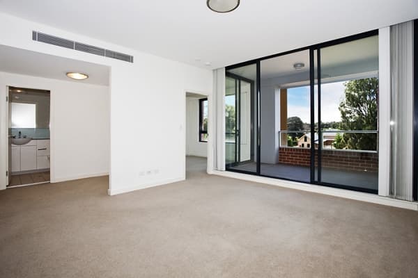 410/4 Brodie Spark Drive, Wolli Creek, NSW, 2205, Wolli Creek - Thumbnail 2