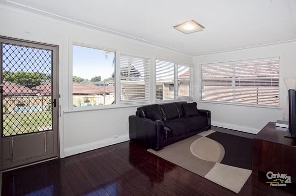 21 Elsey Way, Clyde North, Clyde North - Thumbnail 2