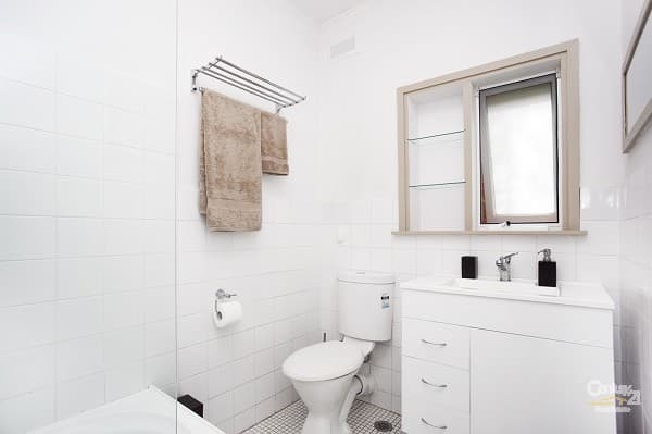 2/11 Hercules Road, Brighton-le-sands, NSW, 2216, Brighton-Le-Sands - Thumbnail 4