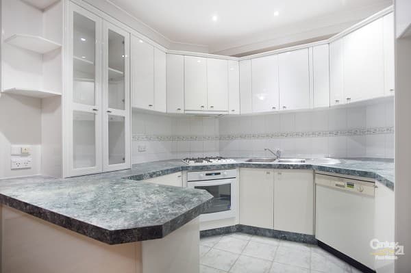 6/17 Russell Avenue, Sans Souci, NSW, 2219, Sans Souci - Thumbnail 3