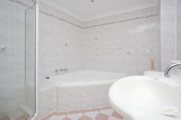 6/17 Russell Avenue, Sans Souci, NSW, 2219, Sans Souci - Thumbnail 5