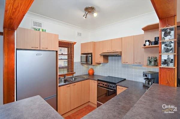 56 Meadowland Road, Peakhurst, NSW, 2210, Peakhurst - Thumbnail 3