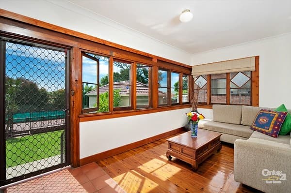 56 Meadowland Road, Peakhurst, NSW, 2210, Peakhurst - Thumbnail 4