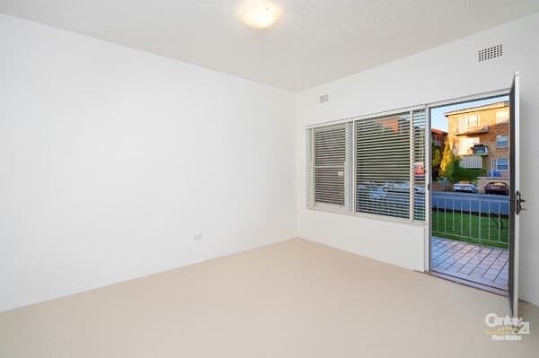 2/37 Queens Road, Brighton-le-sands, NSW, 2216, Brighton-Le-Sands - Thumbnail 5