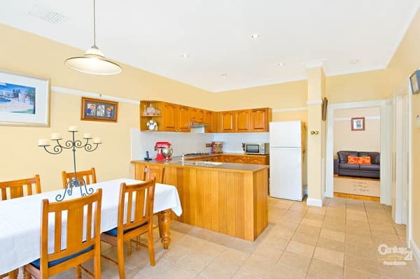 5 Yew Court, Cranbourne North VIC 3977, Cranbourne North - Thumbnail 4