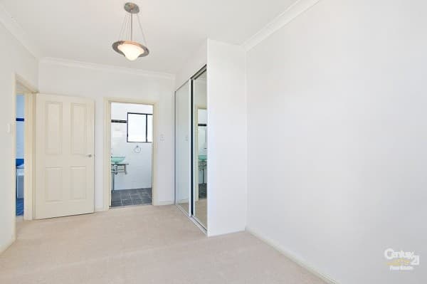 4/12 Kurnell Street, Brighton-le-sands, NSW, 2216, Brighton-Le-Sands - Thumbnail 4