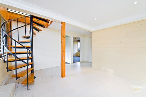 12 Illawong Road, Lugarno, NSW, 2210, Lugarno - Thumbnail 4