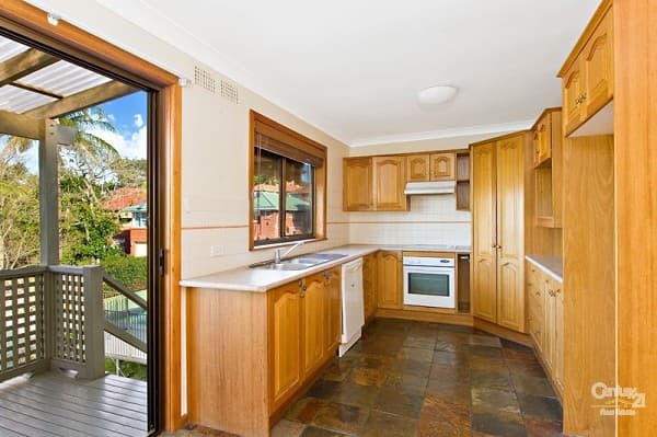 12 Illawong Road, Lugarno, NSW, 2210, Lugarno - Thumbnail 5
