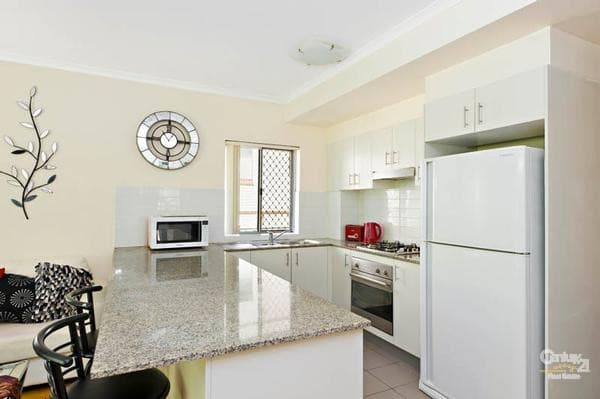 2/63a Connemarra Street Access Via Queen Victoria St, Bexley, NSW, 2207, Bexley - Thumbnail 3