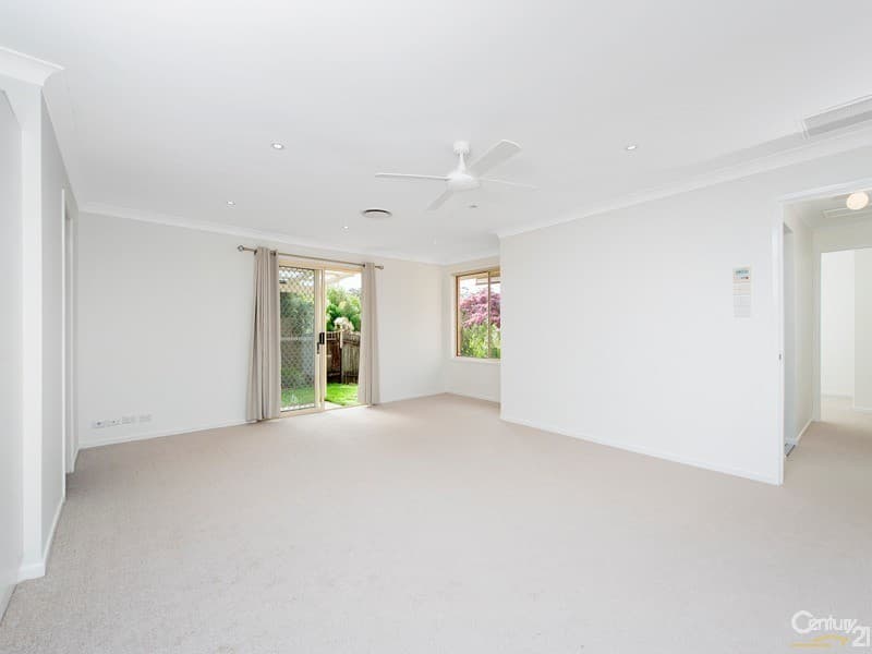 2/2 The Bridge, Corlette, NSW, 2315, Nerang - Thumbnail 6