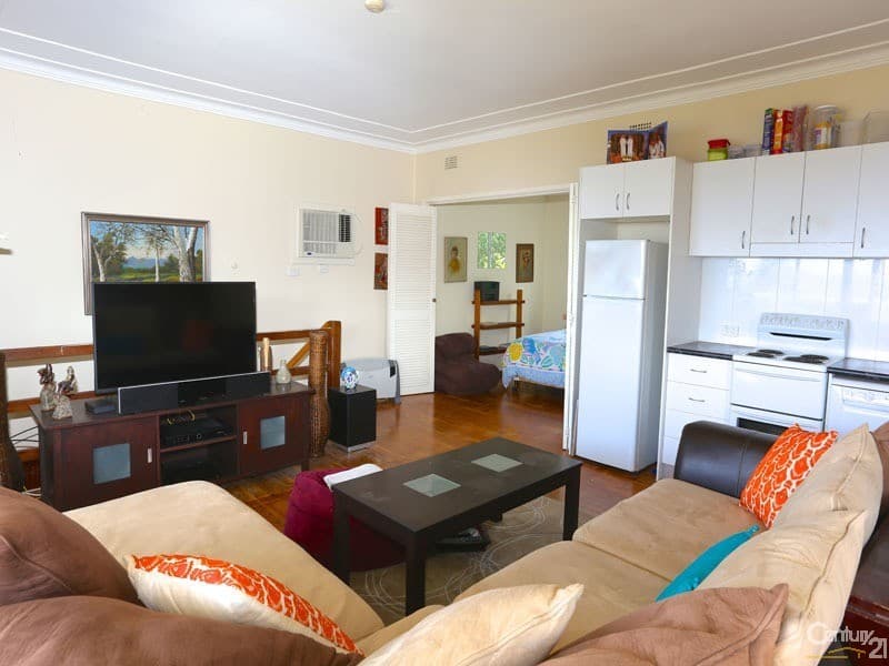 12 Tomaree Crescent, Boat Harbour, NSW, 2316, Boat Harbour - Thumbnail 4