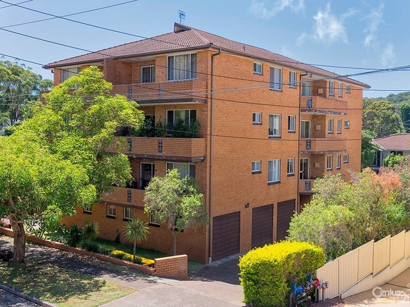1/17-19 Magnus Street, Nelson Bay, NSW, 2315, Nelson Bay - Thumbnail 2