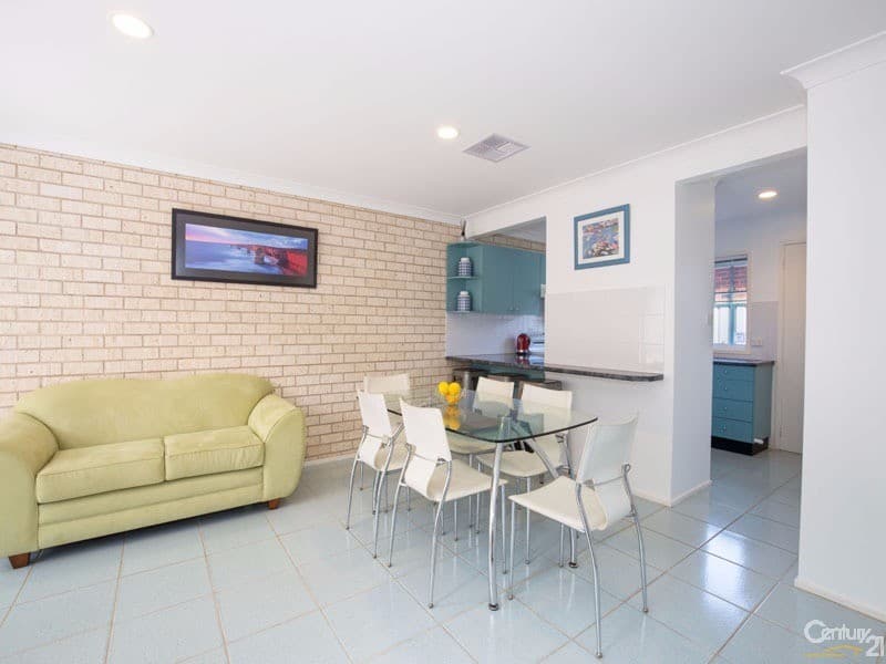 2/75 Rocky Point Road, Fingal Bay, NSW, 2315, Fingal Bay - Thumbnail 2