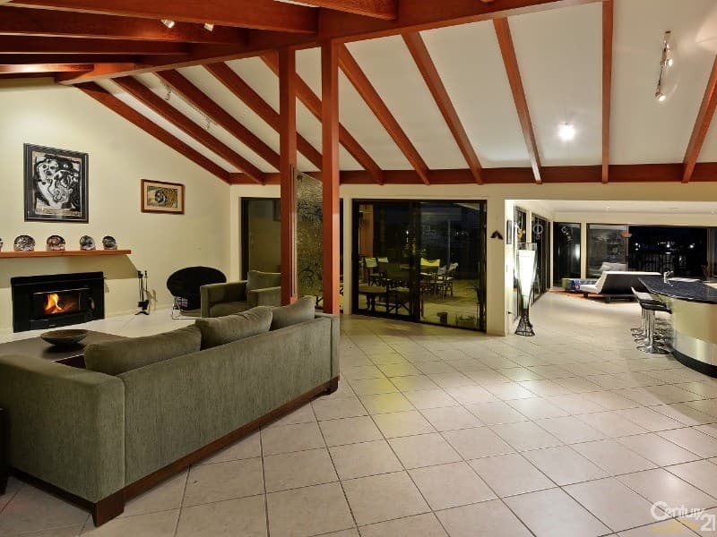 38 Carwoola Crescent, Mooloolaba, QLD, 4557, Mooloolaba - Thumbnail 8