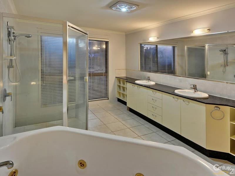 38 Carwoola Crescent, Mooloolaba, QLD, 4557, Mooloolaba - Thumbnail 7