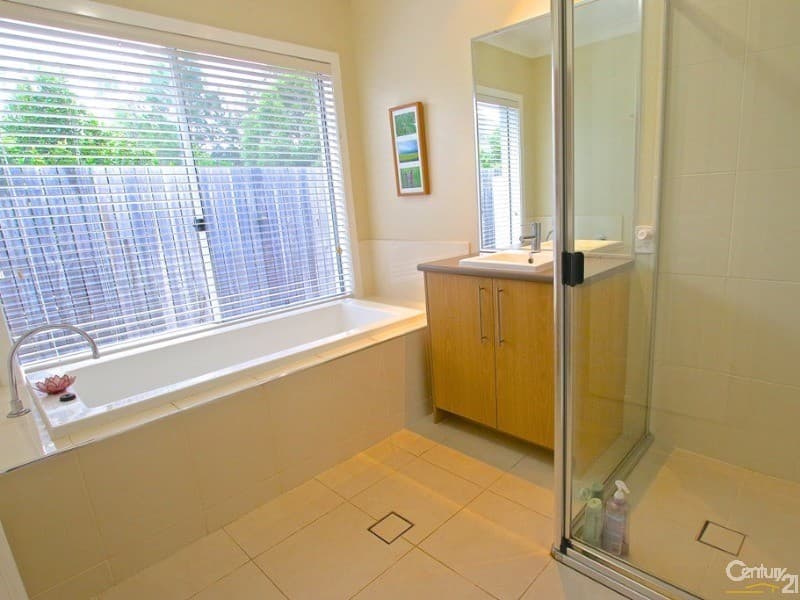 5 Glen Abby Avenue, Peregian Springs, QLD, 4573, Peregian Springs - Thumbnail 8
