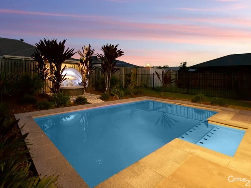 15 Spoonbill Drive, Forest Glen, QLD, 4556, Forest Glen - Thumbnail 2