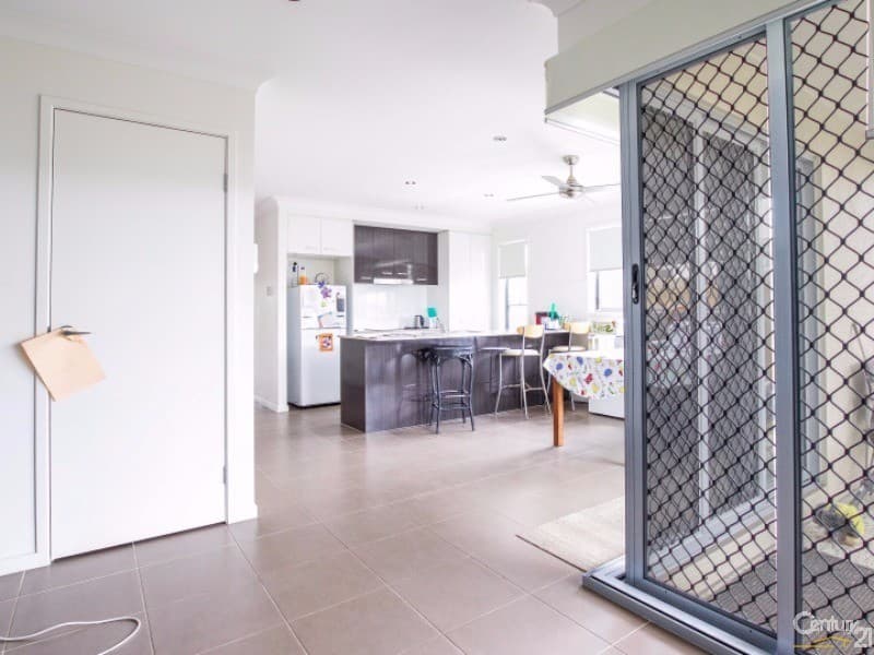 18 Foxtail Circuit, Mountain Creek, QLD, 4557, South Morang - Thumbnail 2