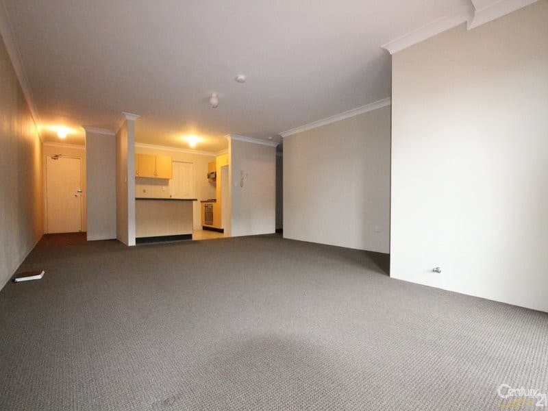 2/33 Bathurst Street, Liverpool, NSW, 2170, Liverpool - Thumbnail 2