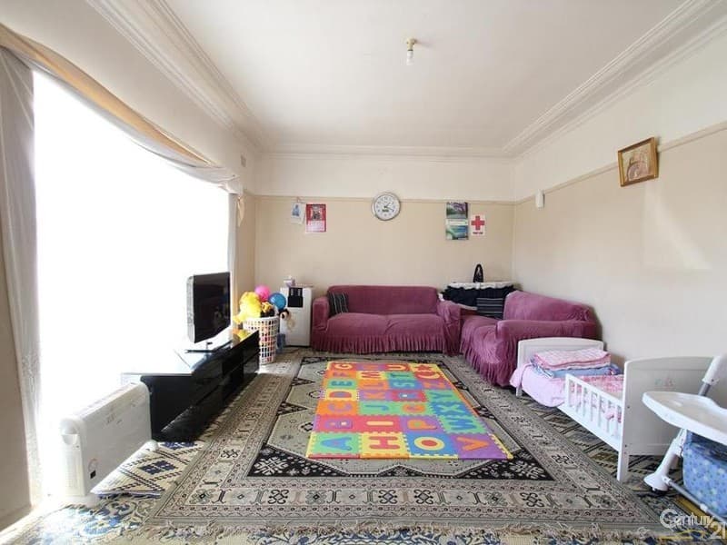 42 Market Street, Moorebank, NSW, 2170, Moorebank - Thumbnail 2