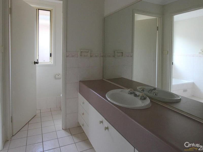 3 Bungonia Court, Wattle Grove, NSW, 2173, Wattle Grove - Thumbnail 6