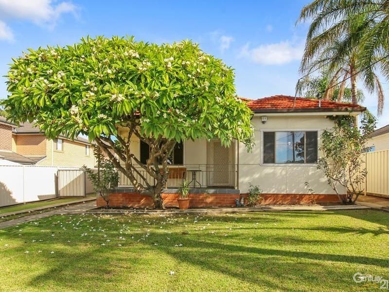 20 Blackwood Avenue, Casula, NSW, 2170, Casula - Image 1