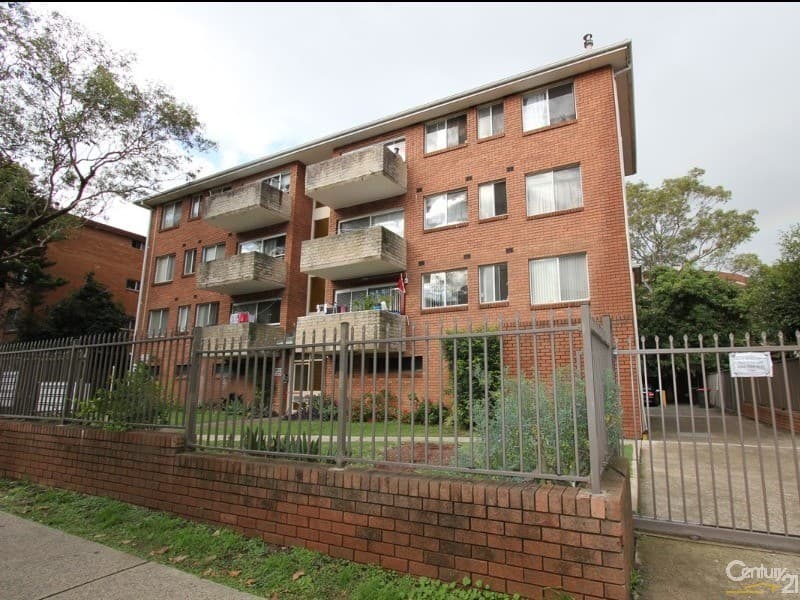 4/76 Bigge Street, Liverpool, NSW, 2170, Liverpool - Image 1