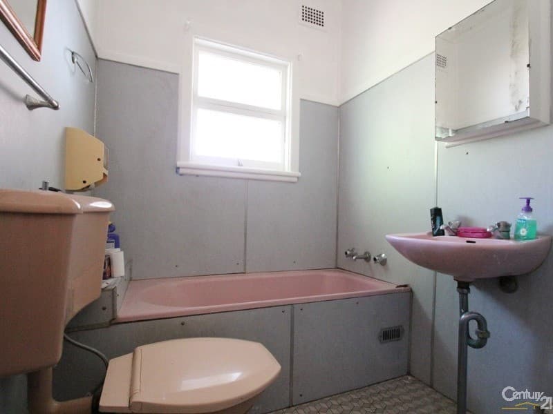 239 Memorial Avenue, Liverpool, NSW, 2170, Liverpool - Thumbnail 4