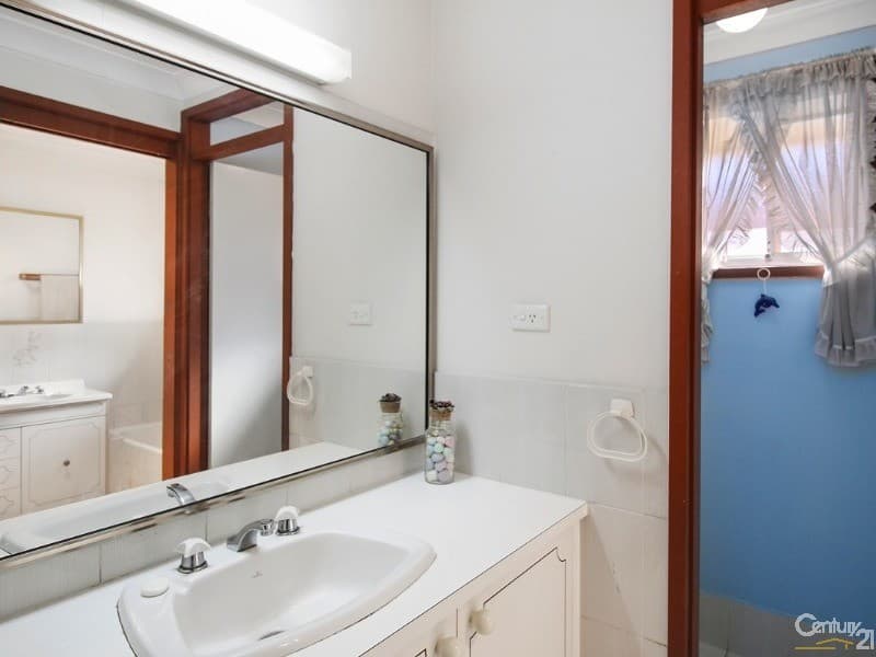 40 Amaroo Street, Bonnyrigg, NSW, 2177, Bonnyrigg - Thumbnail 3