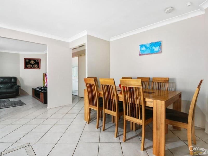 31 Ringarooma Circuit, West Hoxton, NSW, 2171, West Hoxton - Thumbnail 2