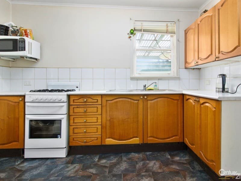 18 Glenwari Street, Sadleir, NSW, 2168, Sadleir - Thumbnail 2
