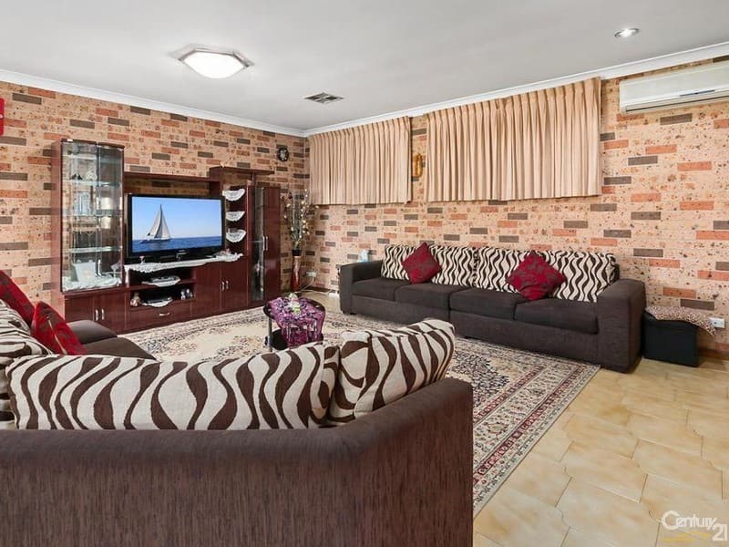 22 Ingham Drive, Casula, NSW, 2170, Casula - Thumbnail 4