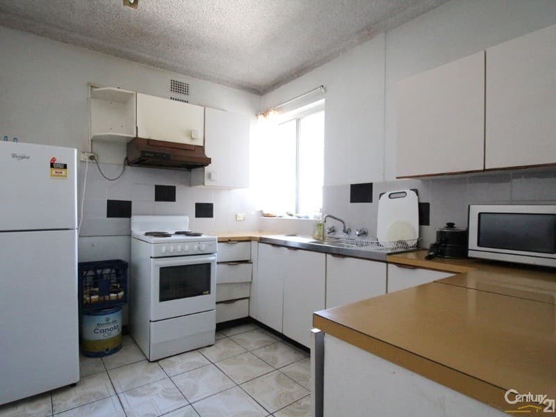 9/12-16 Goulburn Street, Warwick Farm, NSW, 2170, Warwick Farm - Thumbnail 2