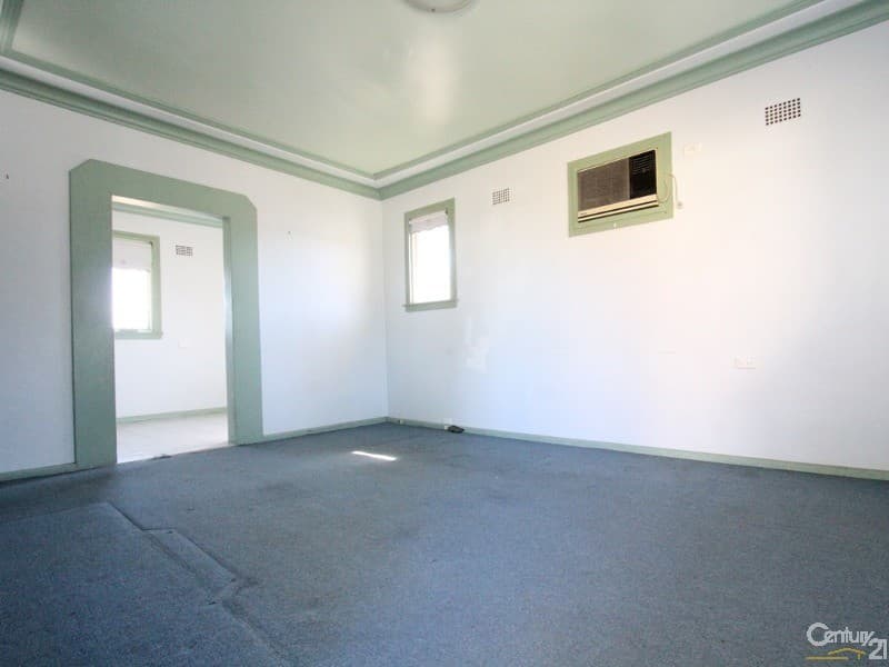 16 Floyd Place, Mount Pritchard, NSW, 2170, Mount Pritchard - Thumbnail 3