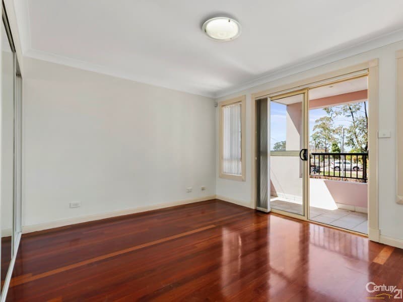1  Arunta Avenue, Green Valley, NSW, 2168, Green Valley - Thumbnail 5