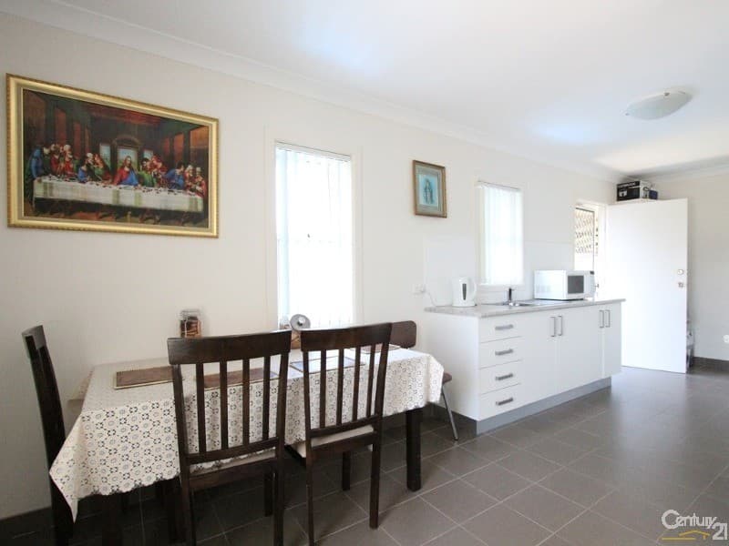 15  Bobin Road, Sadleir, NSW, 2168, Sadleir - Thumbnail 2