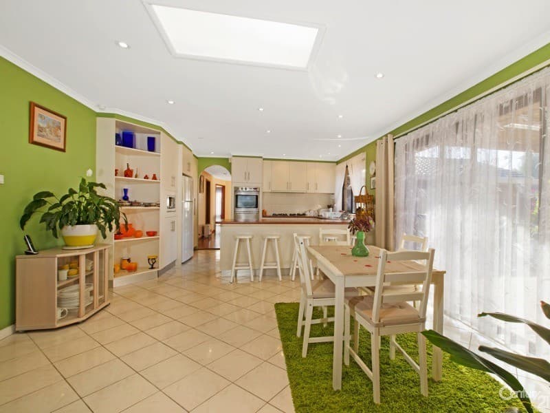4 Baguette Close, Casula, NSW, 2170, Casula - Thumbnail 2