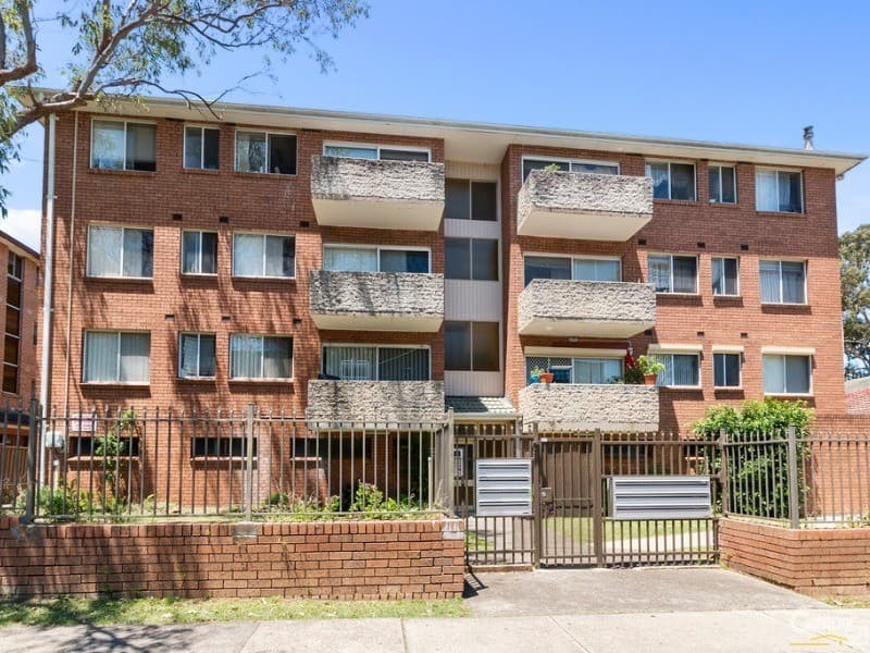 9/76  Bigge Street, Liverpool, NSW, 2170, Liverpool - Image 1